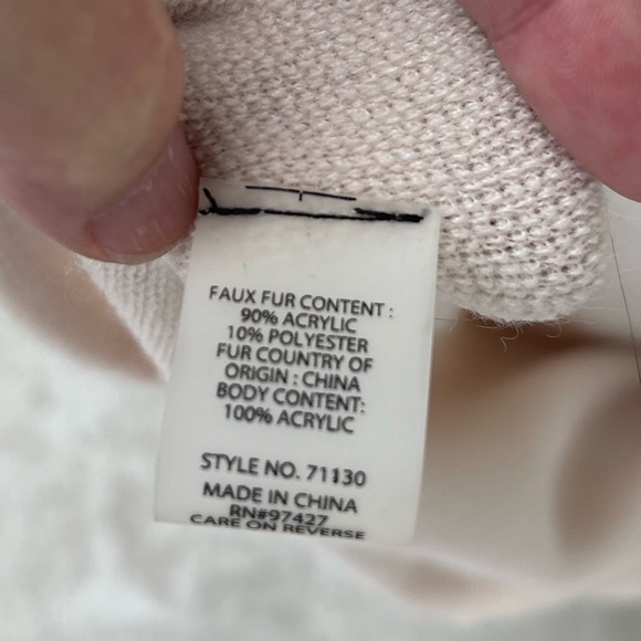 Dolce Cabo Faux Fur Cape Poncho L/XL - Picture 4 of 5